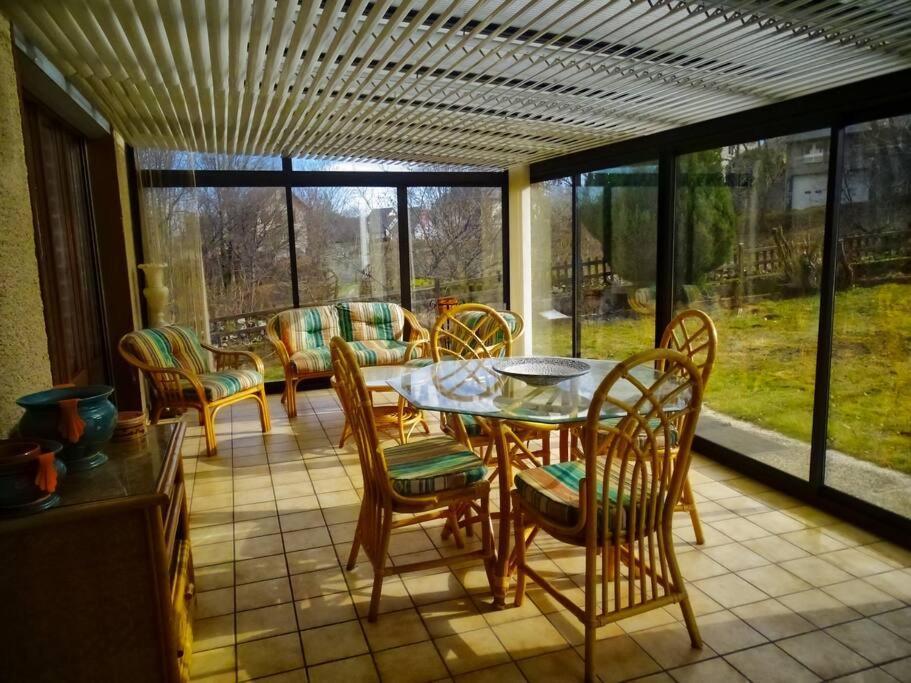 Maison A Louer Besse-et-Saint-Anastaise Zewnętrze zdjęcie